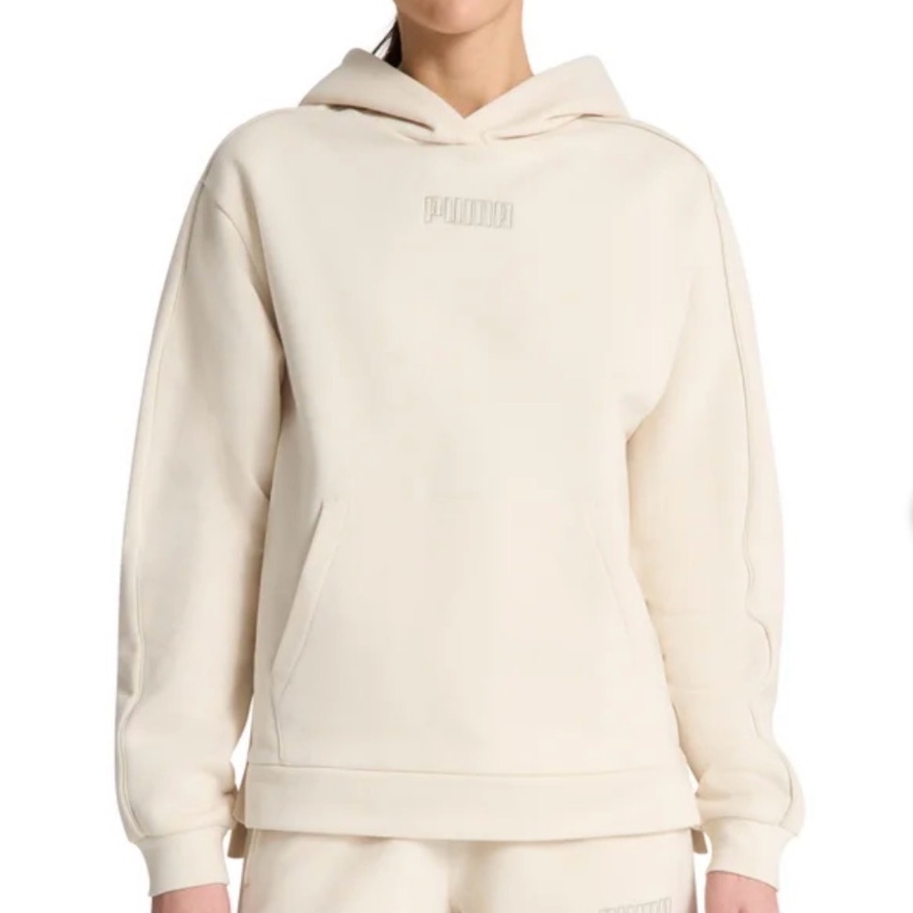 NWT. Puma Ladies Fleece Cream Hoodie. Size XXL.